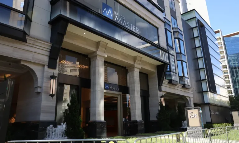 Quebra do sigilo do Banco Master sai da pauta da CPMI do INSS