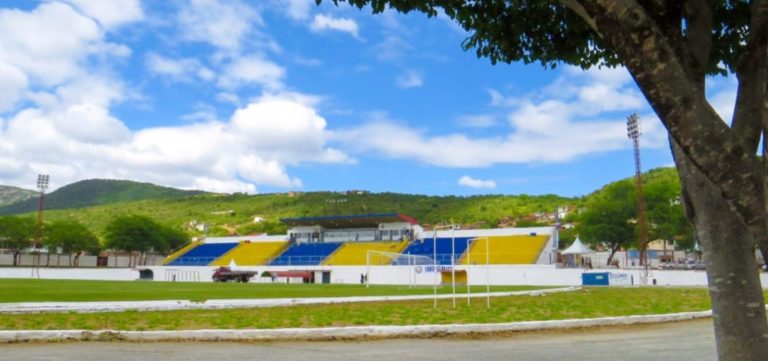 Jequié x Vitória: veja horário e prováveis escalações