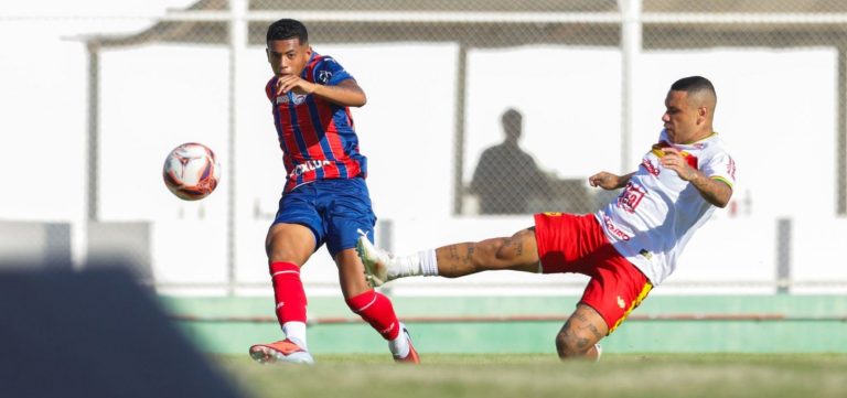 Juazeirense empata e acaba com os 100% de aproveitamento do Bahia no Baianão