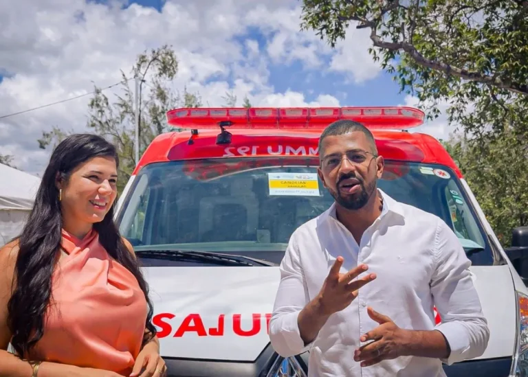 Candeias: Prefeito Eriton Ramos recebe equipamentos de saúde e mira novos investimentos para área em 2026