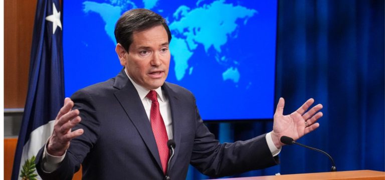 Secretário de Estado dos EUA diz que houve progresso nas negociações com o Irã