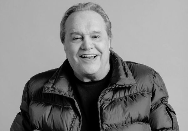 Família define detalhes do velório restrito de Dennis Carvalho; saiba mais