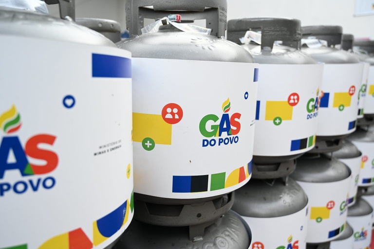 Bahia tem mais de 1,2 milhão de novas famílias beneficiadas pelo Gás do Povo