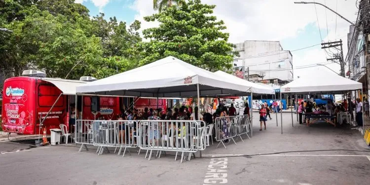 Candeias: Prefeitura realiza mais uma edição da Caravana da Mulher com serviços de saúde, social, cidadania e atrações musicais