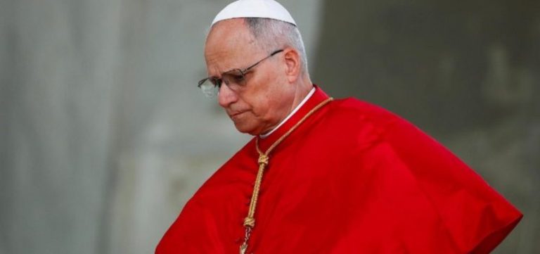 Papa Leão XIV pede que EUA e Irã retomem negociações de paz