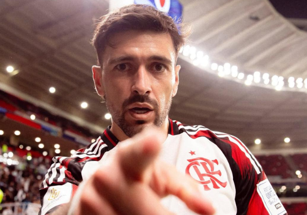 Craque do Flamengo sofre fratura e vira dúvida para a Copa do Mundo