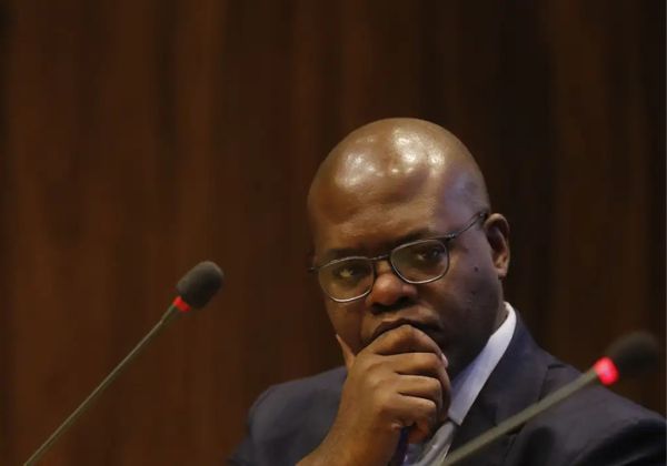 Ex-ministro Silvio Almeida se declara inocente e critica suposto uso político do caso