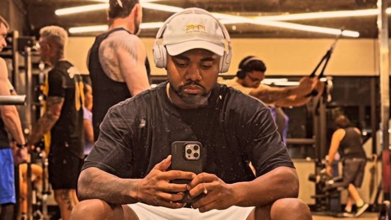 Davi Brito mostra técnica inusitada para luta contra Bambam e web ironiza: “Vai perder feio”