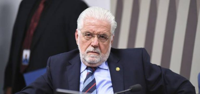 Jaques Wagner diz que se sentiu traído em votação de Jorge Messias ao STF