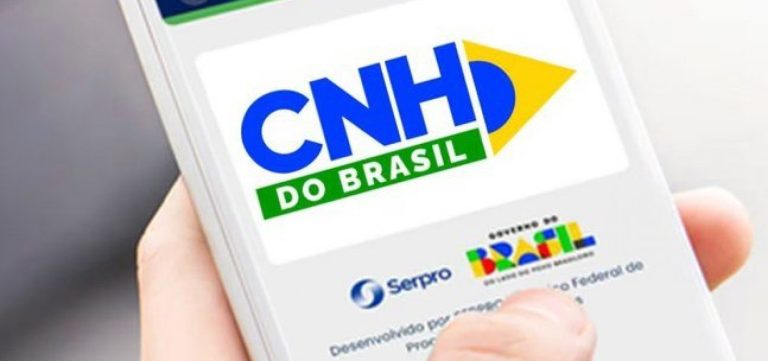 Brasil teve 4,8 milhões de pedidos da primeira CNH até abril