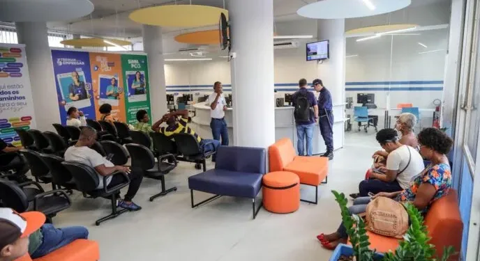 Salvador: SIMM e SIMM Mulher têm mais de 300 vagas nesta terça, 19