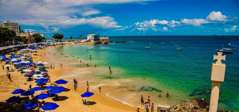 Bahia recebe mais de 102 mil turistas estrangeiros e registra alta de 11,8% em 2026