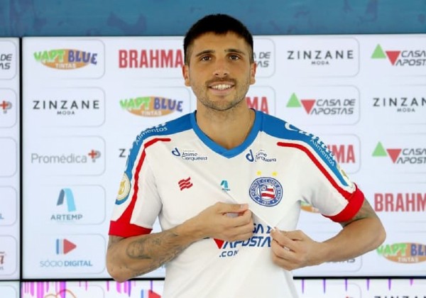 Ex-Bahia deixa clube da Libertadores e retorna ao futebol nordestino