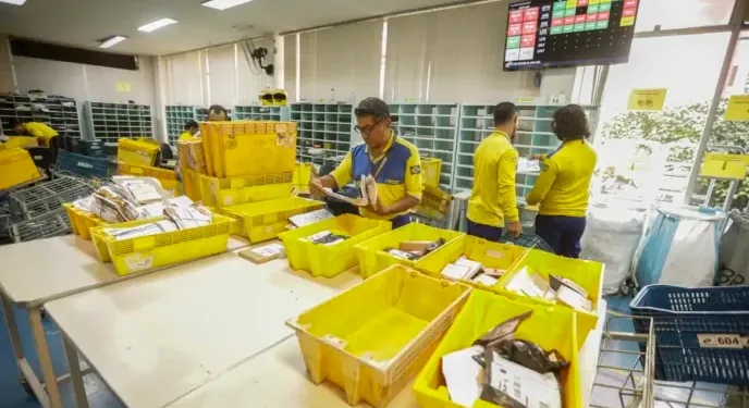 Correios ampliam prejuízo de bilhões; Governo tenta explicar