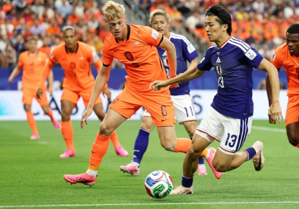 Holanda cede empate ao Japão em jogaço e adia liderança do grupo