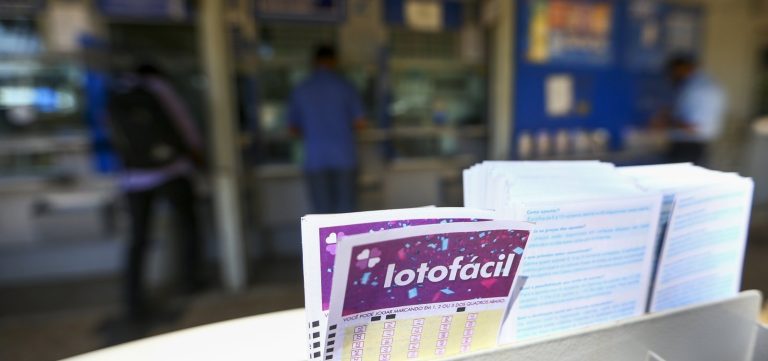 Duas apostas da Bahia faturam mais de R$ 219 mil na Lotofácil