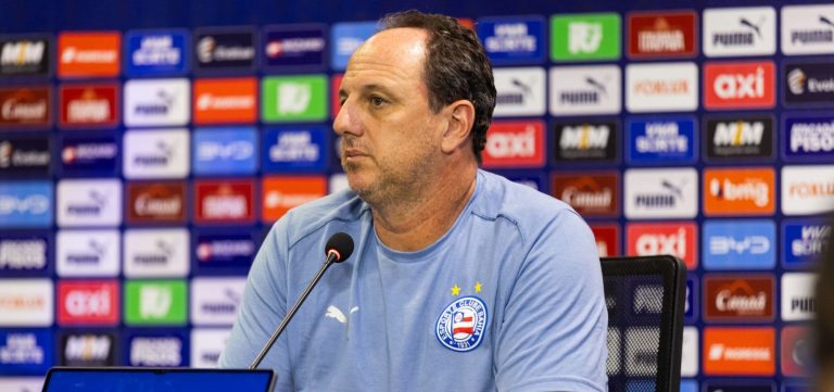 Ceni critica árbitro após empate do Bahia com o Corinthians: “Estragou o jogo”