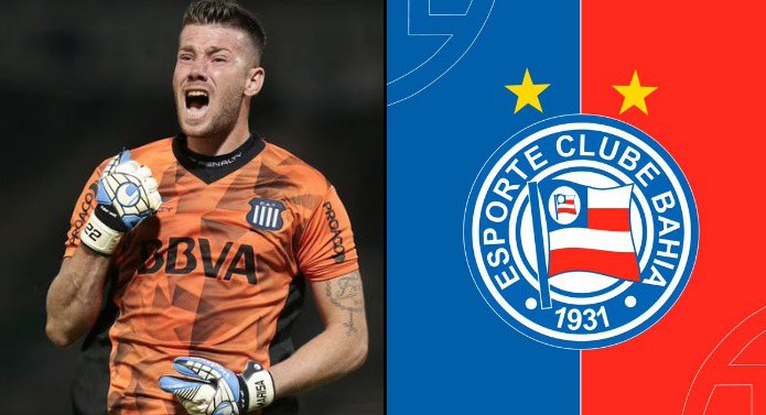 Novo reforço do Bahia desembarca em Salvador; confira momento